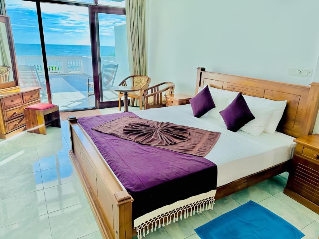 Hotel Silan Mo Mirissa Buitenkant foto