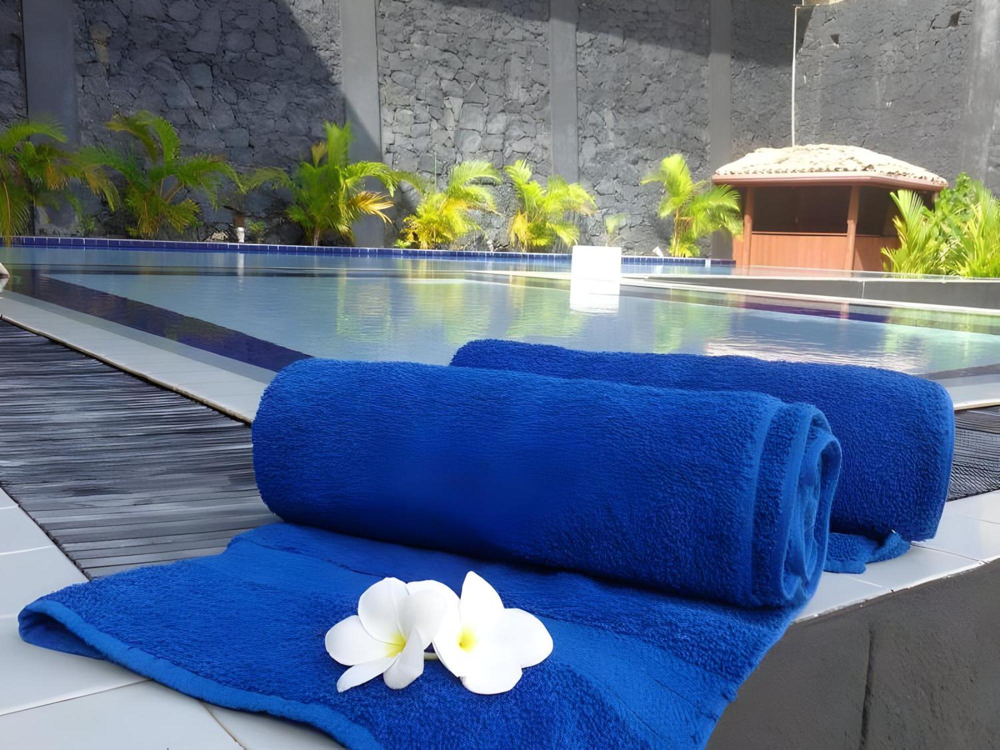 Hotel Silan Mo Mirissa Buitenkant foto